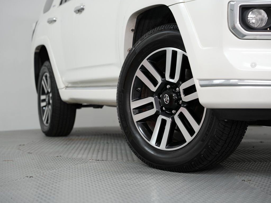Used 2018 Toyota 4Runner Limited image 18