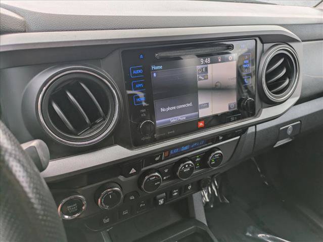 Used 2019 Toyota Tacoma TRD Off-Road AWD/4WD image 11
