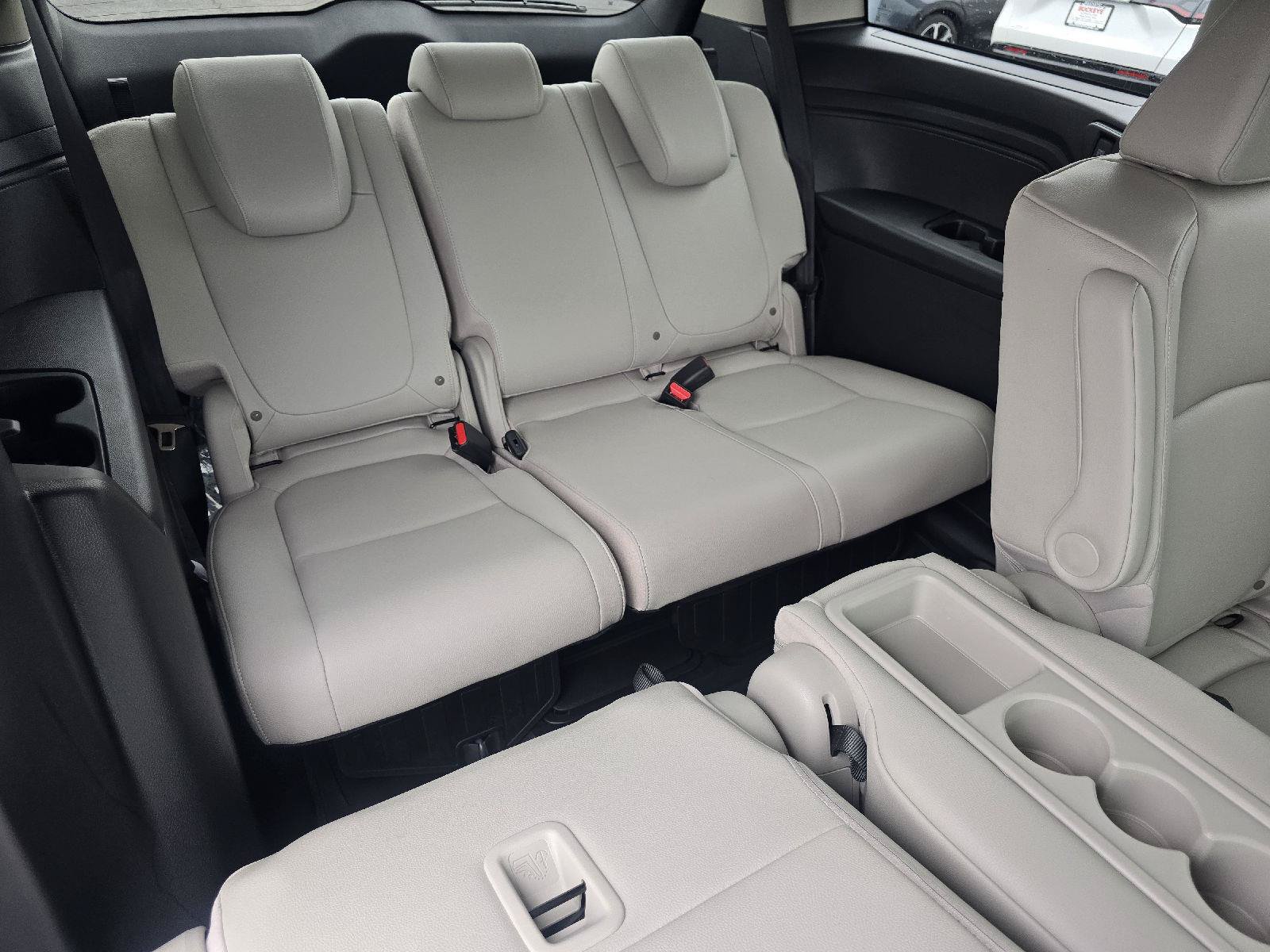 New 2027 Honda Odyssey EX-L image 12