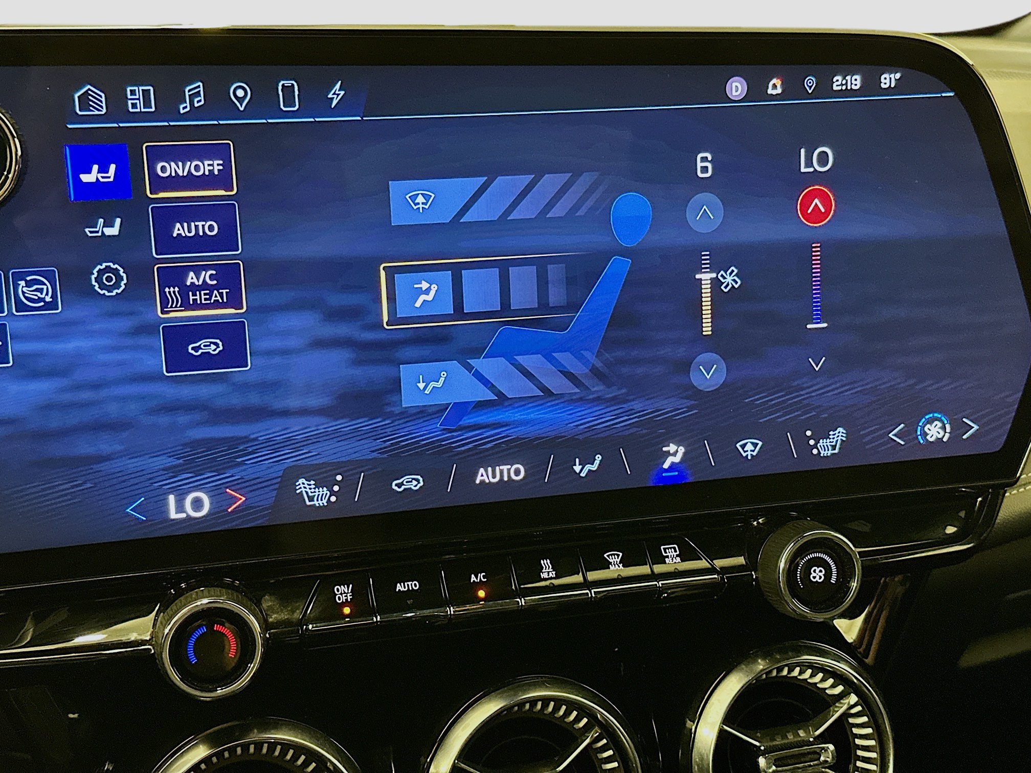 Used 2024 Chevrolet Blazer EV LT AWD/4WD image 24
