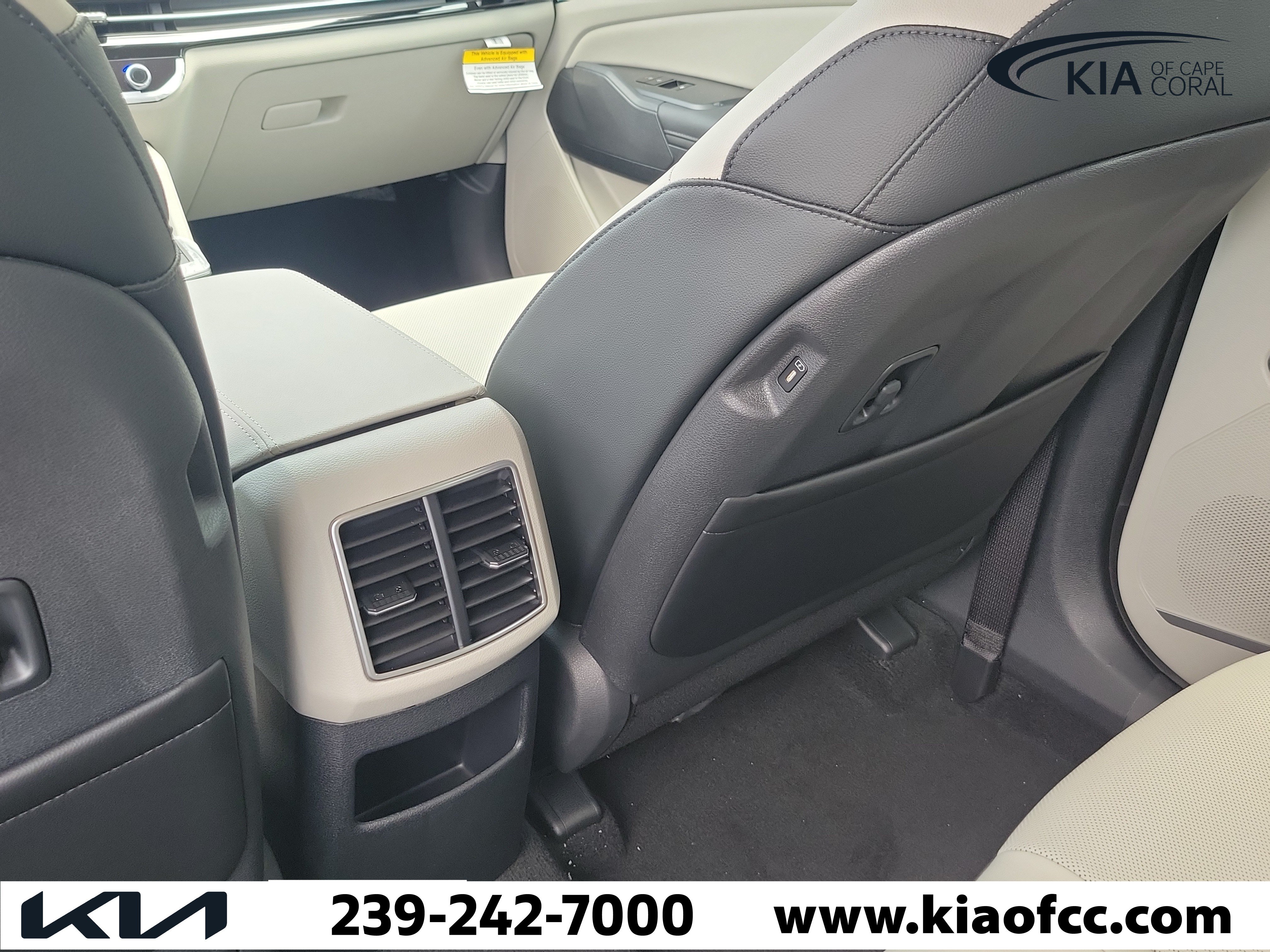 New 2026 Kia Sportage EX FWD image 13