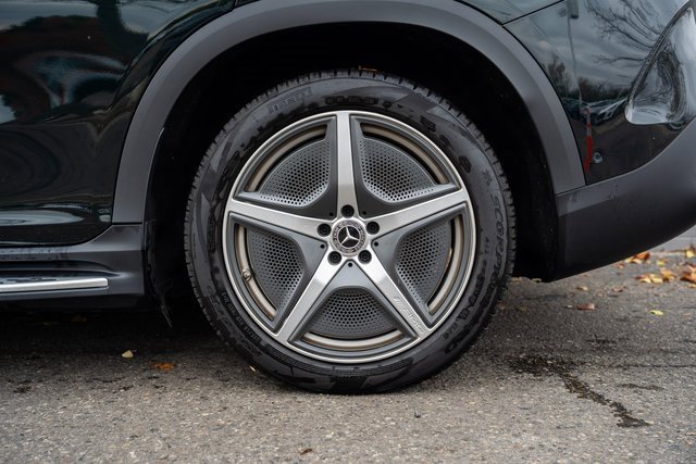 Used 2023 Mercedes-Benz EQE 500 4MATIC SUV image 13