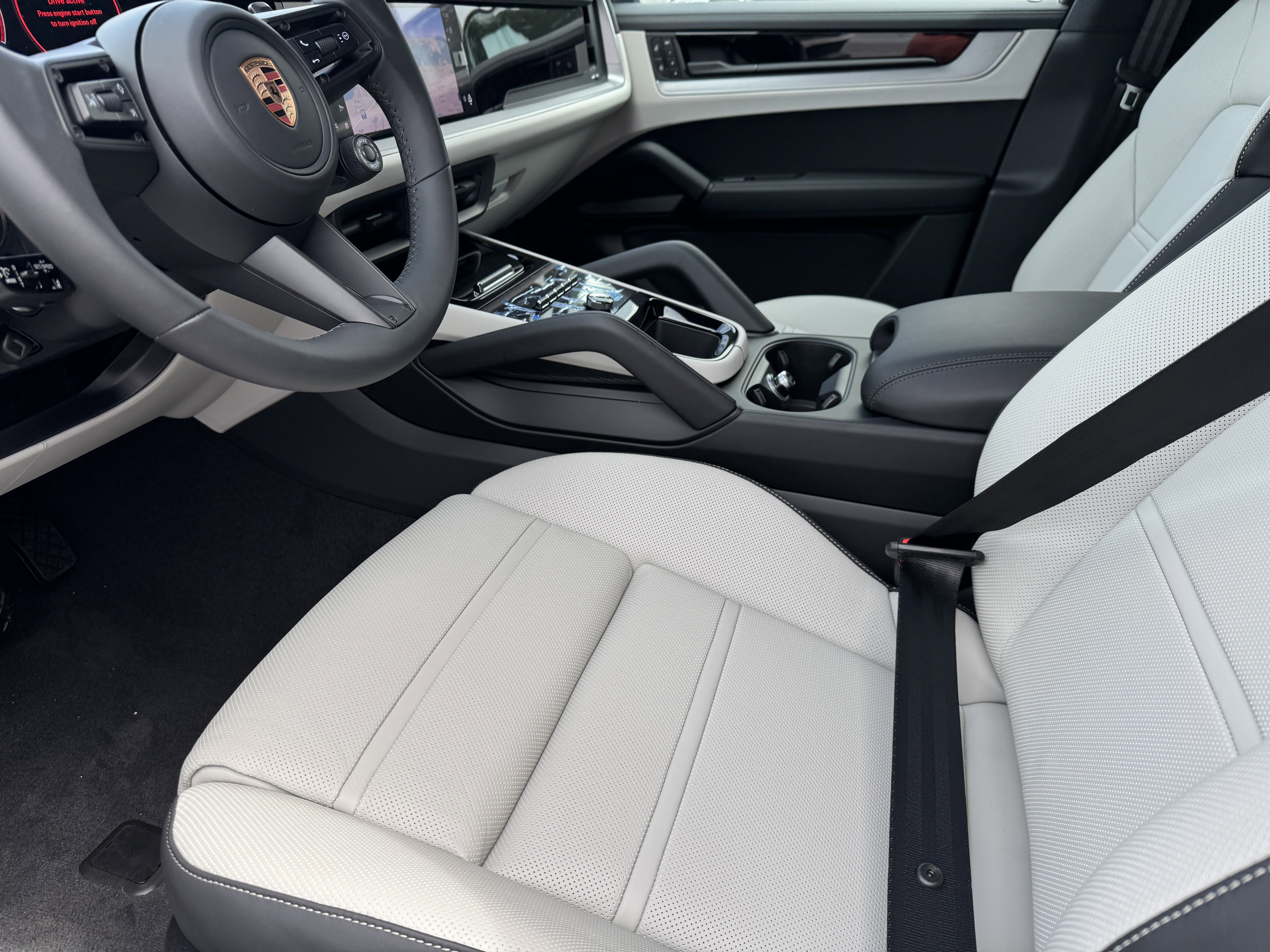 New 2026 Porsche Cayenne E-Hybrid image 4