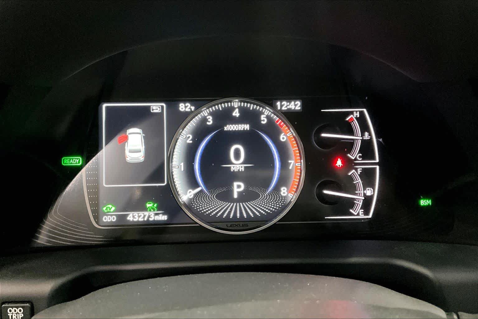 Used 2025 Lexus ES 300h w/ Premium Package FWD image 26