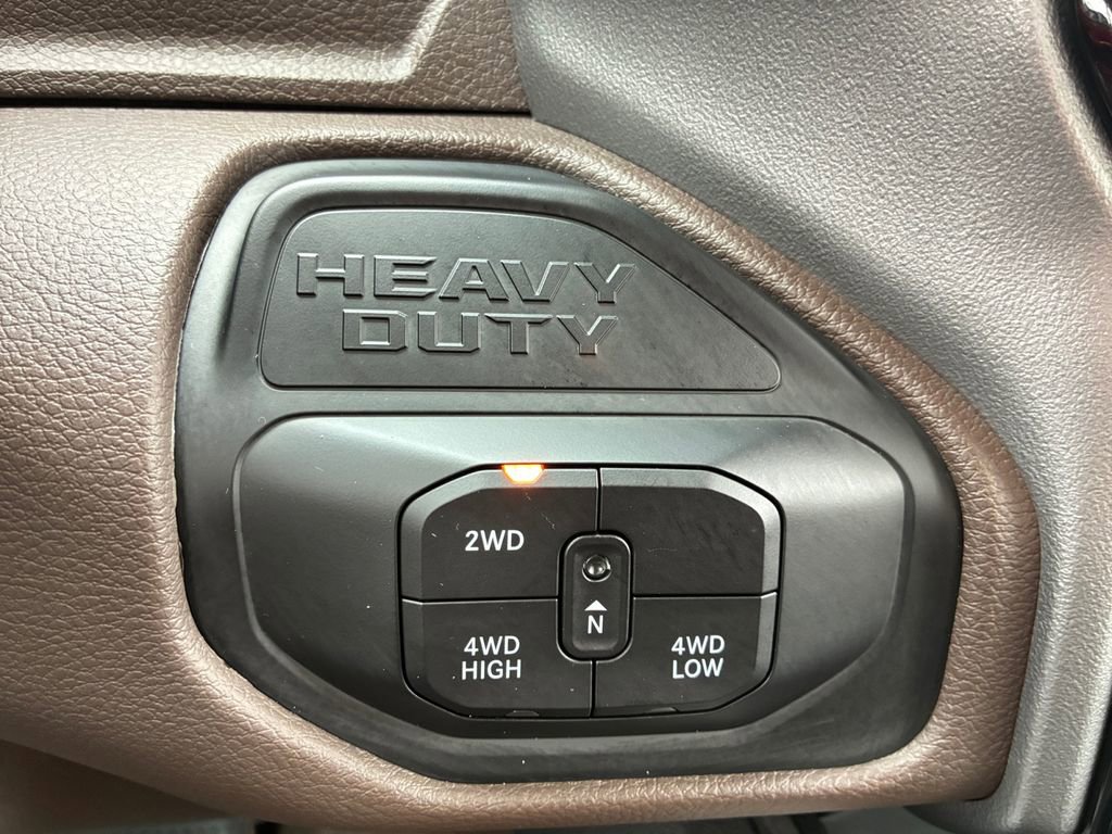 New 2026 RAM 3500 Laramie w/ Towing Technology Group AWD/4WD image 7
