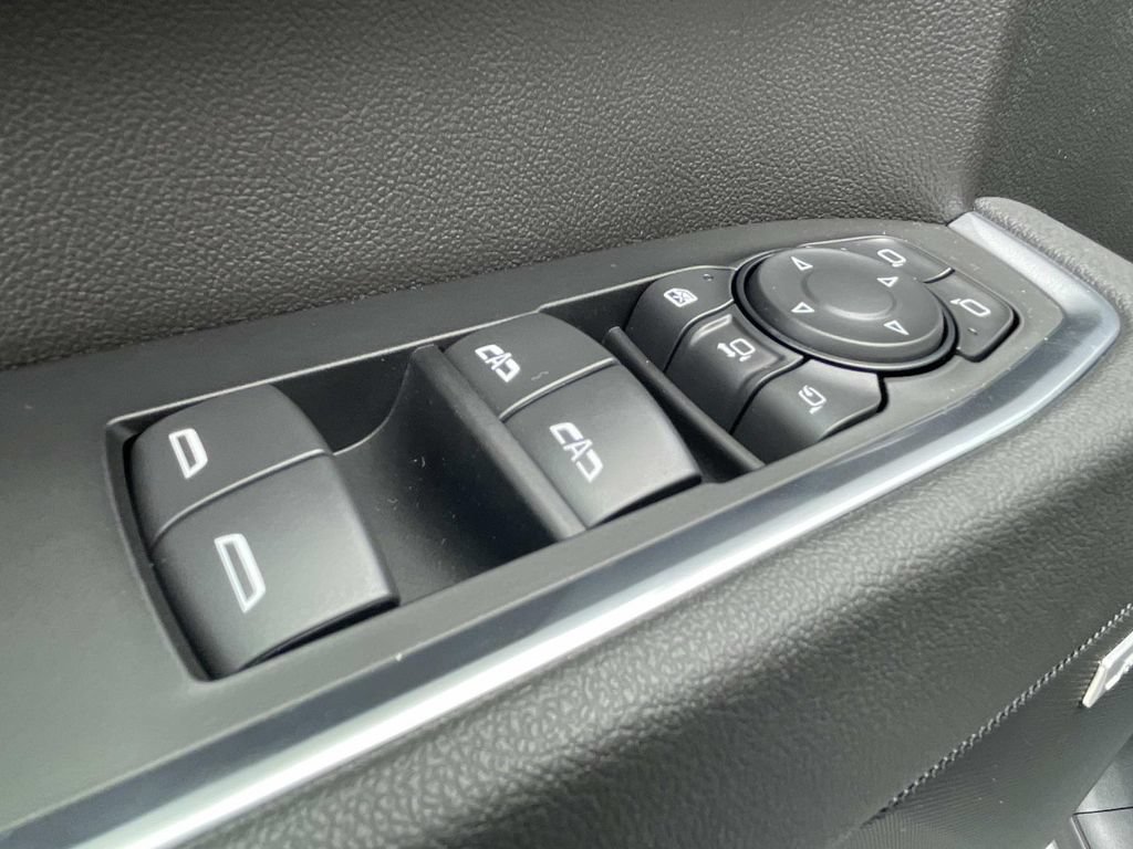New 2026 Chevrolet Silverado 2500 LTZ w/ LTZ Plus Package AWD/4WD image 16