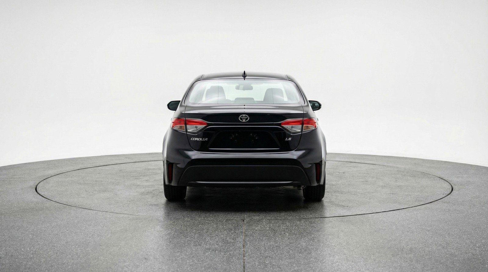 Used 2025 Toyota Corolla LE FWD image 7