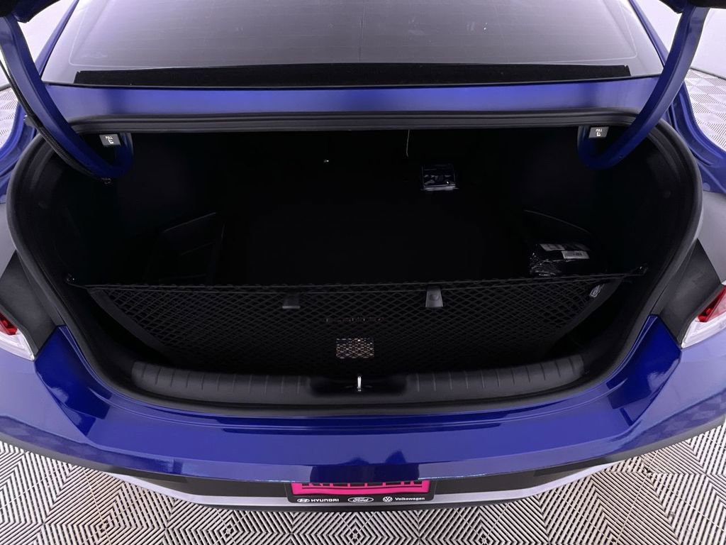 Used 2025 Hyundai Elantra SEL image 26