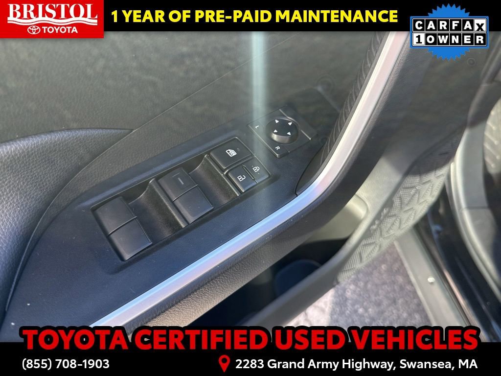 Certified 2025 Toyota RAV4 LE image 18
