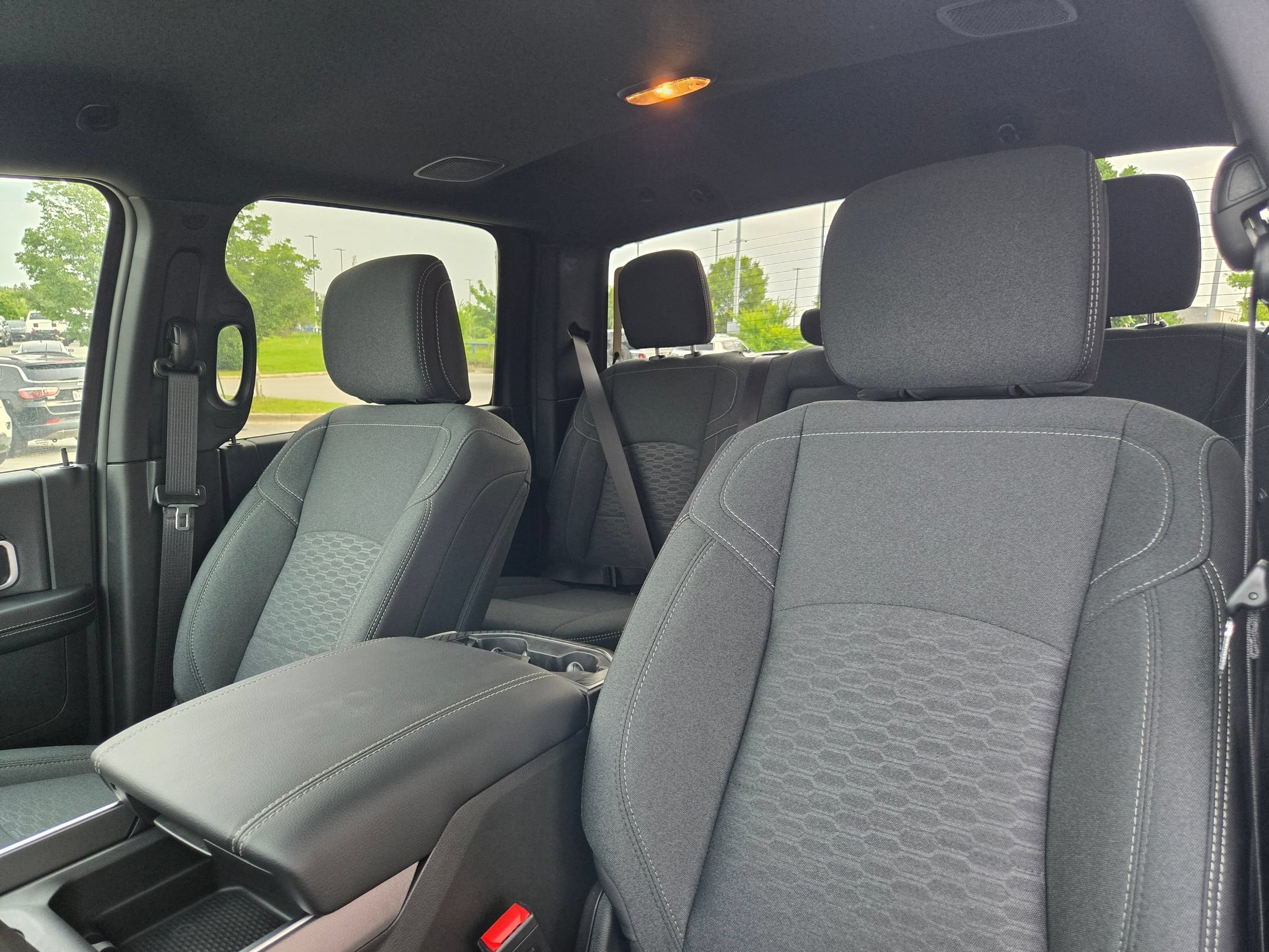 New 2026 RAM 2500 Big Horn AWD/4WD image 21