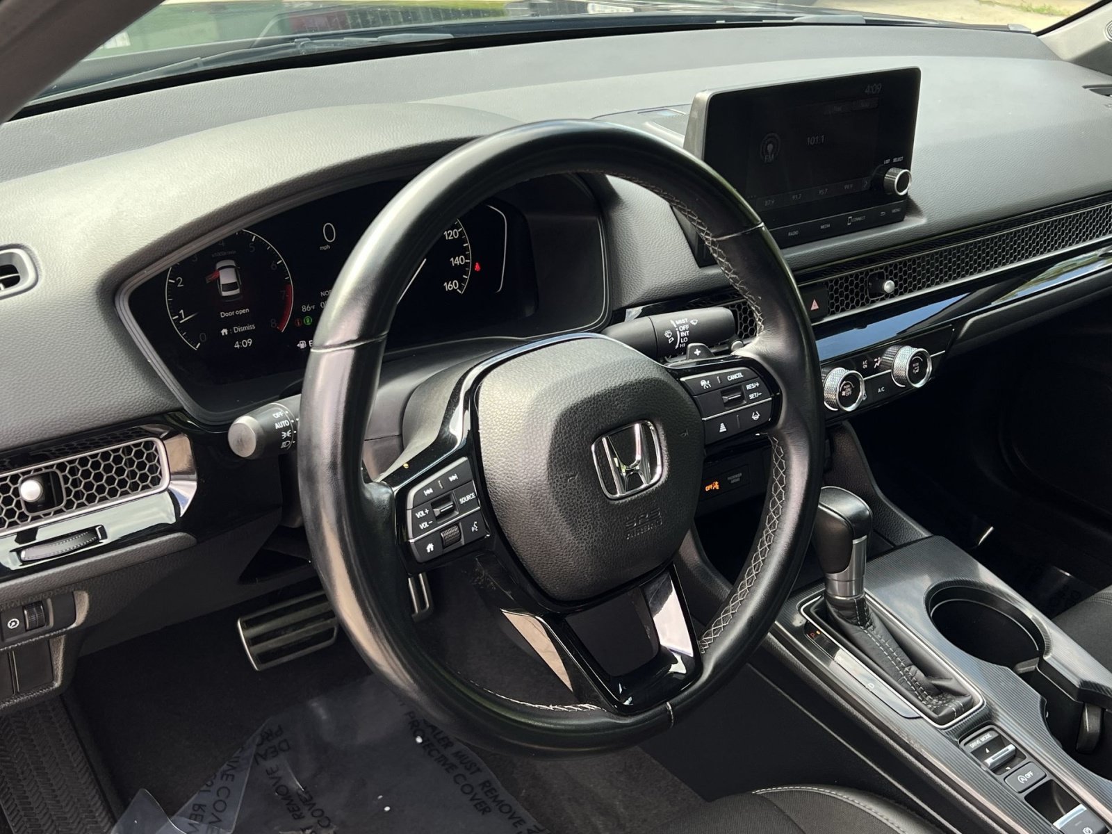 Used 2023 Honda Civic Sport image 21