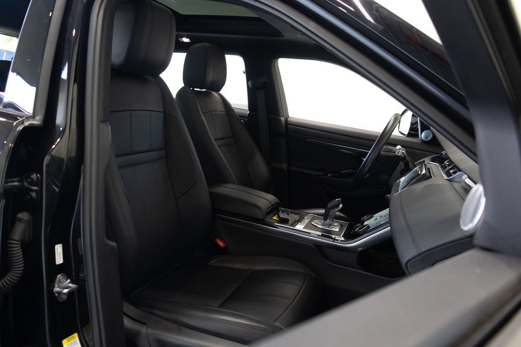 Used 2021 Land Rover Range Rover Evoque SE AWD/4WD image 20