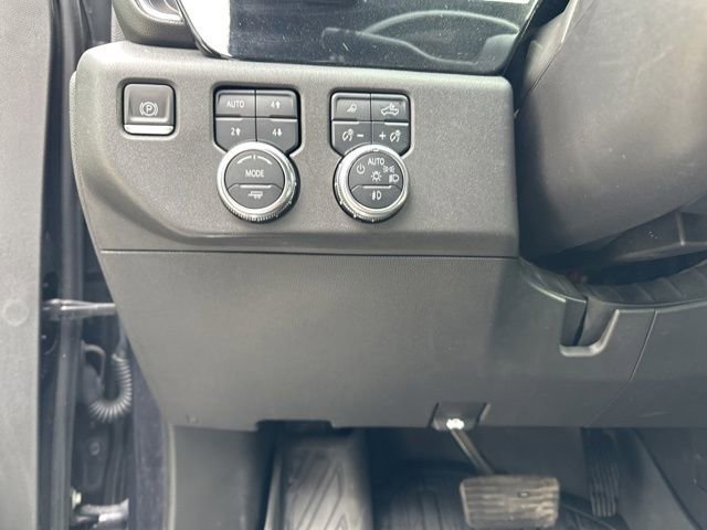 Used 2022 GMC Sierra 1500 Elevation w/ Elevation Premium Package image 46