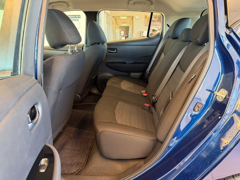 Used 2025 Nissan Leaf SV Plus FWD image 26