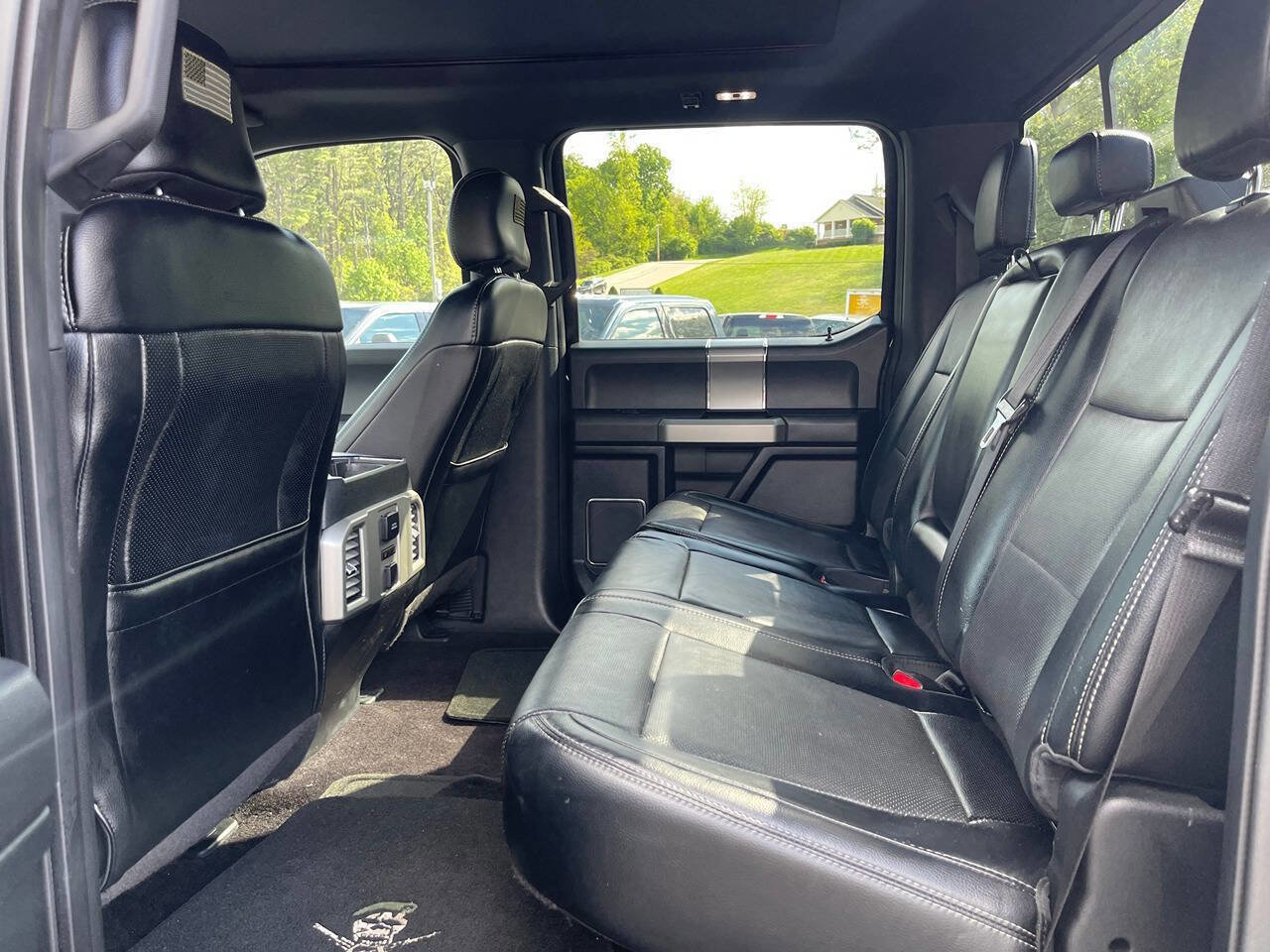 Used 2016 Ford F150 Lariat w/ Equipment Group 502A Luxury AWD/4WD image 29