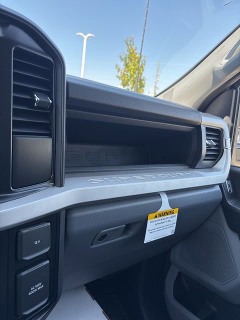 New 2026 Ford F350 XL w/ XL Chrome Package image 28