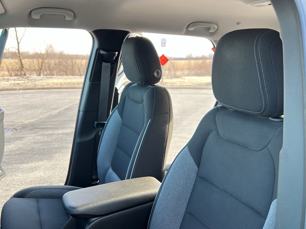 Used 2024 Chevrolet TrailBlazer LT w/ LT Cold Weather Package image 16