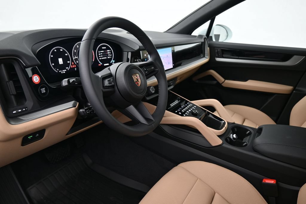 New 2026 Porsche Cayenne AWD/4WD image 4