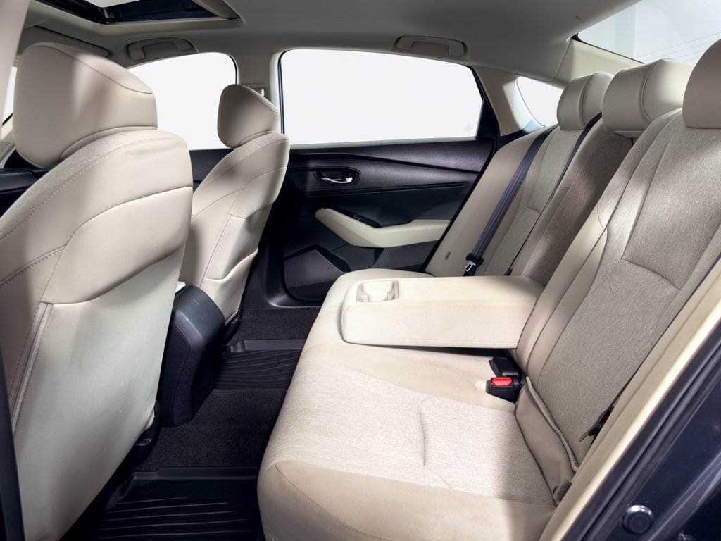 Used 2024 Honda Accord EX image 25