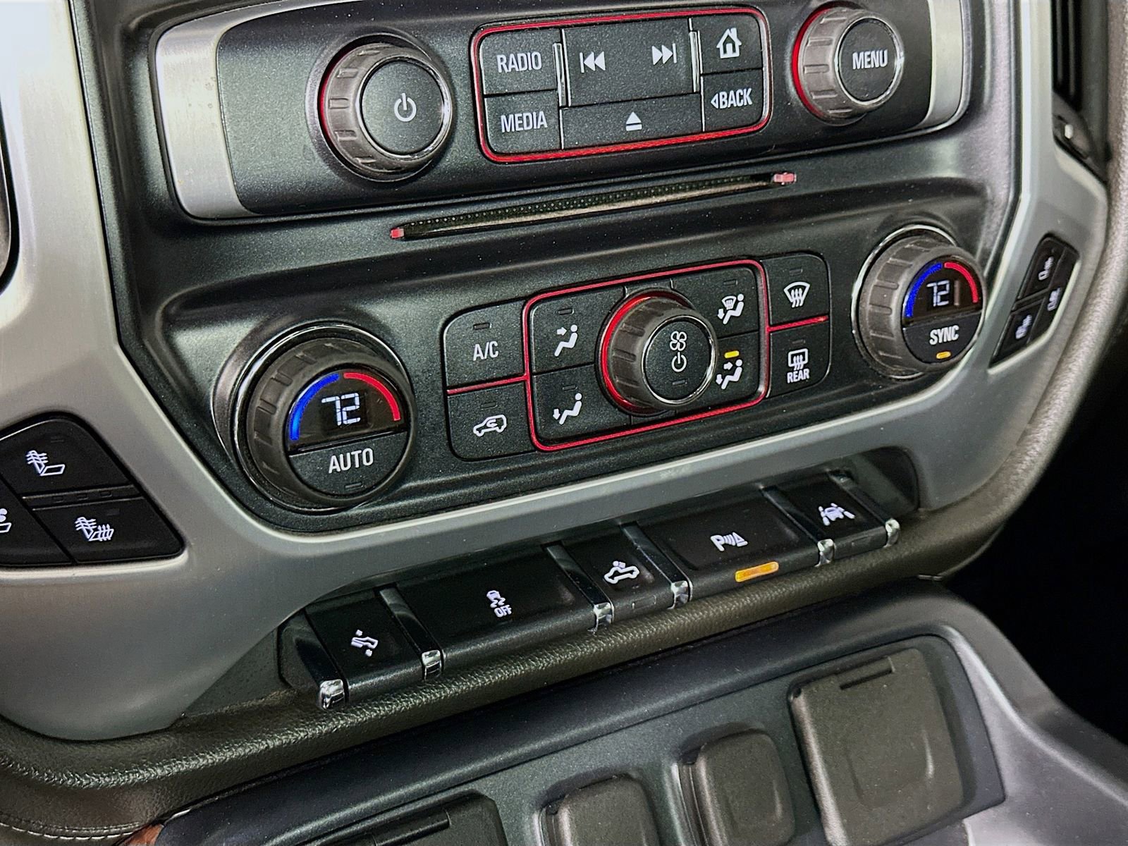 Used 2016 GMC Sierra 1500 SLT image 17