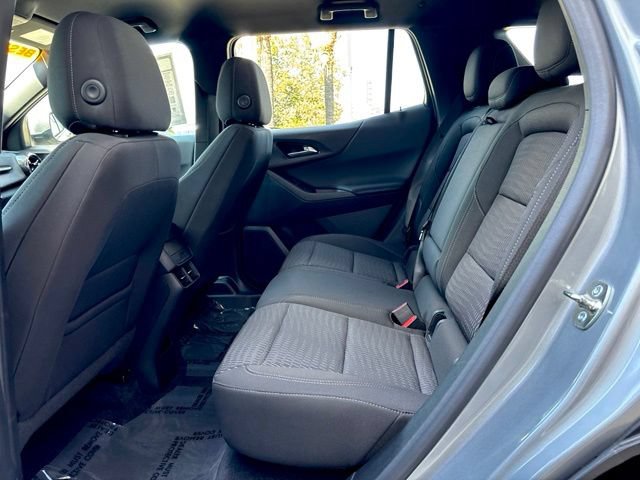 Used 2025 Chevrolet Equinox LT FWD image 28