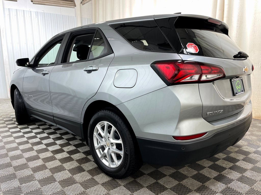 Certified 2024 Chevrolet Equinox LS w/ LS Convenience Package image 43