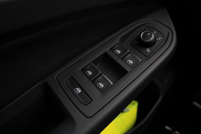 New 2026 Volkswagen GTI SE image 18