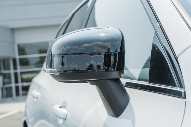 New 2026 Volvo XC60 T8 Core w/ Protection Package Premier AWD/4WD image 16
