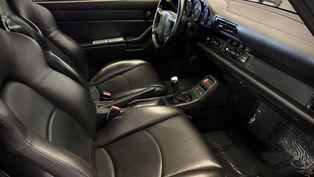 Used 1996 Porsche 911 image 5