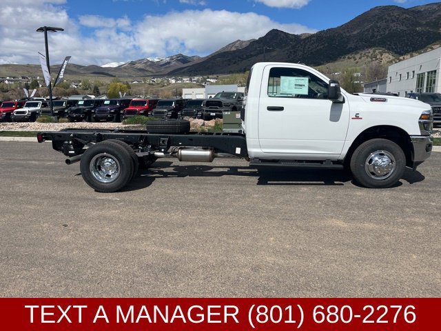 New 2026 RAM 3500 Tradesman w/ Chrome Appearance Group A AWD/4WD image 2