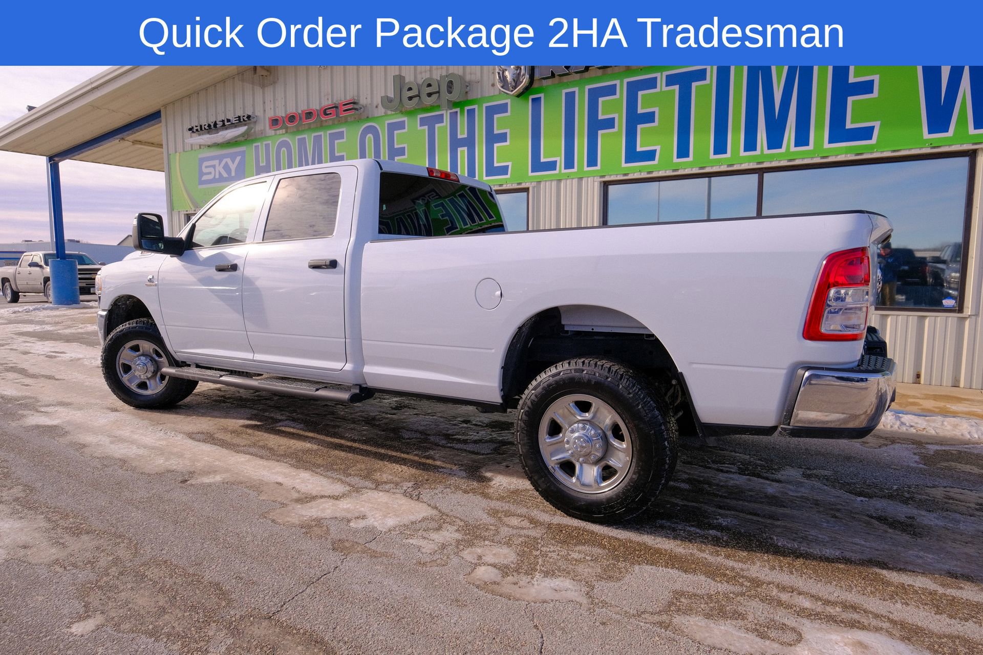 Used 2024 RAM 2500 Tradesman w/ Chrome Appearance Group image 4