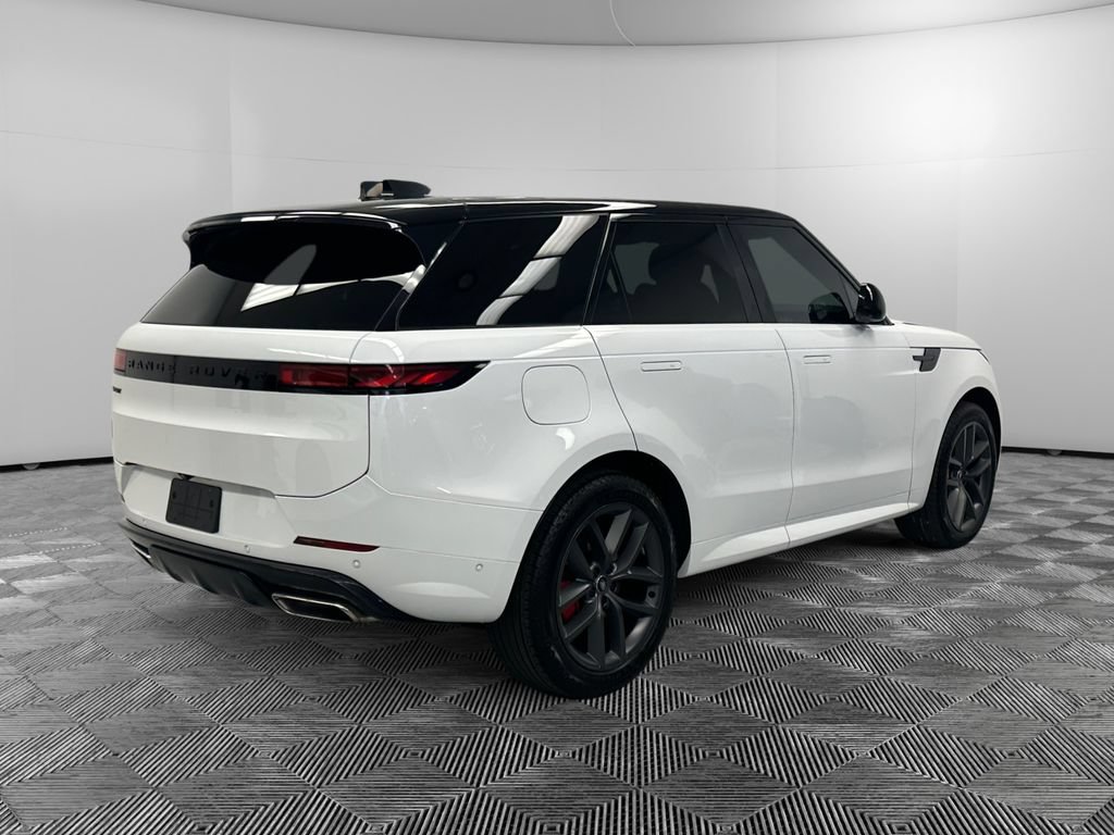 Used 2024 Land Rover Range Rover Sport Dynamic SE AWD/4WD image 6