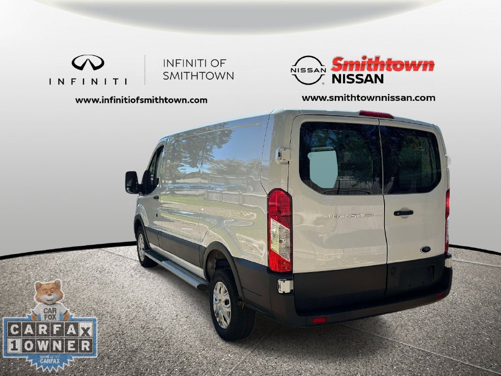 Used 2025 Ford Transit 250 Low Roof w/ Exterior Upgrade Package RWD image 8
