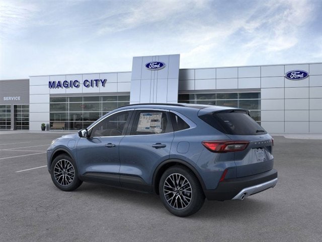 New 2026 Ford Escape SE w/ PHEV Premium Package FWD image 4