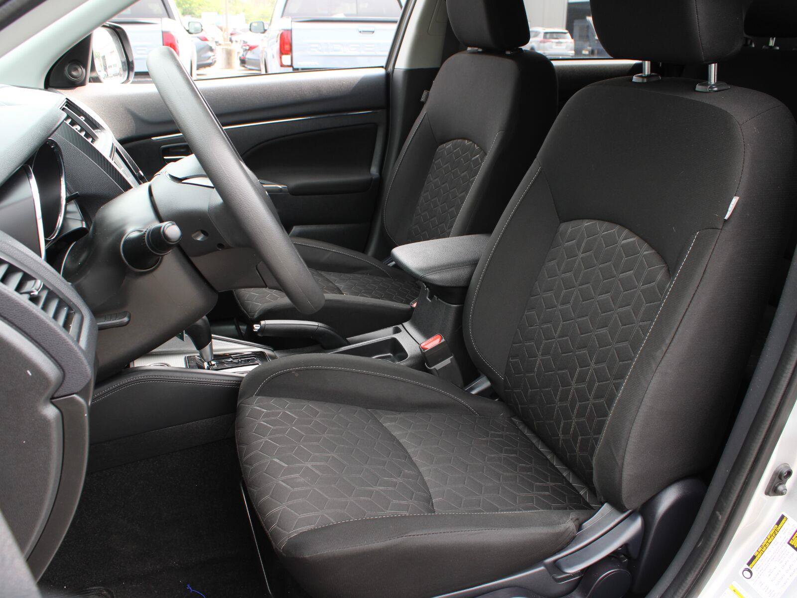 Used 2024 Mitsubishi Outlander Sport ES AWD/4WD image 14