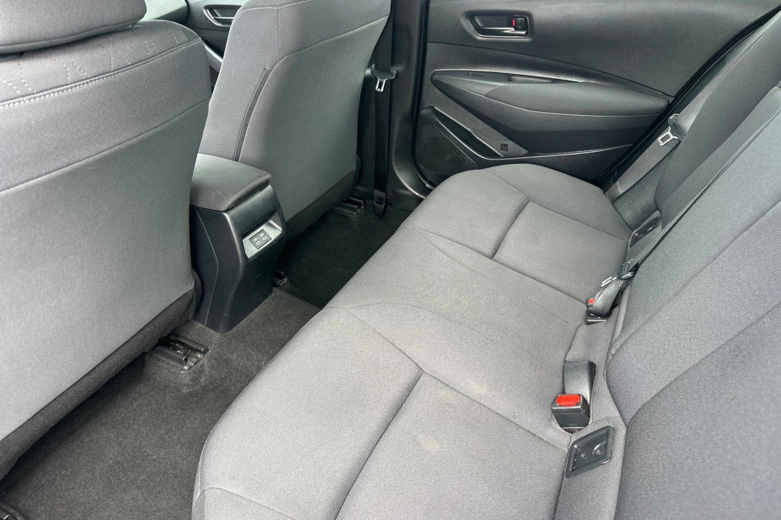 Used 2024 Toyota Corolla LE image 27