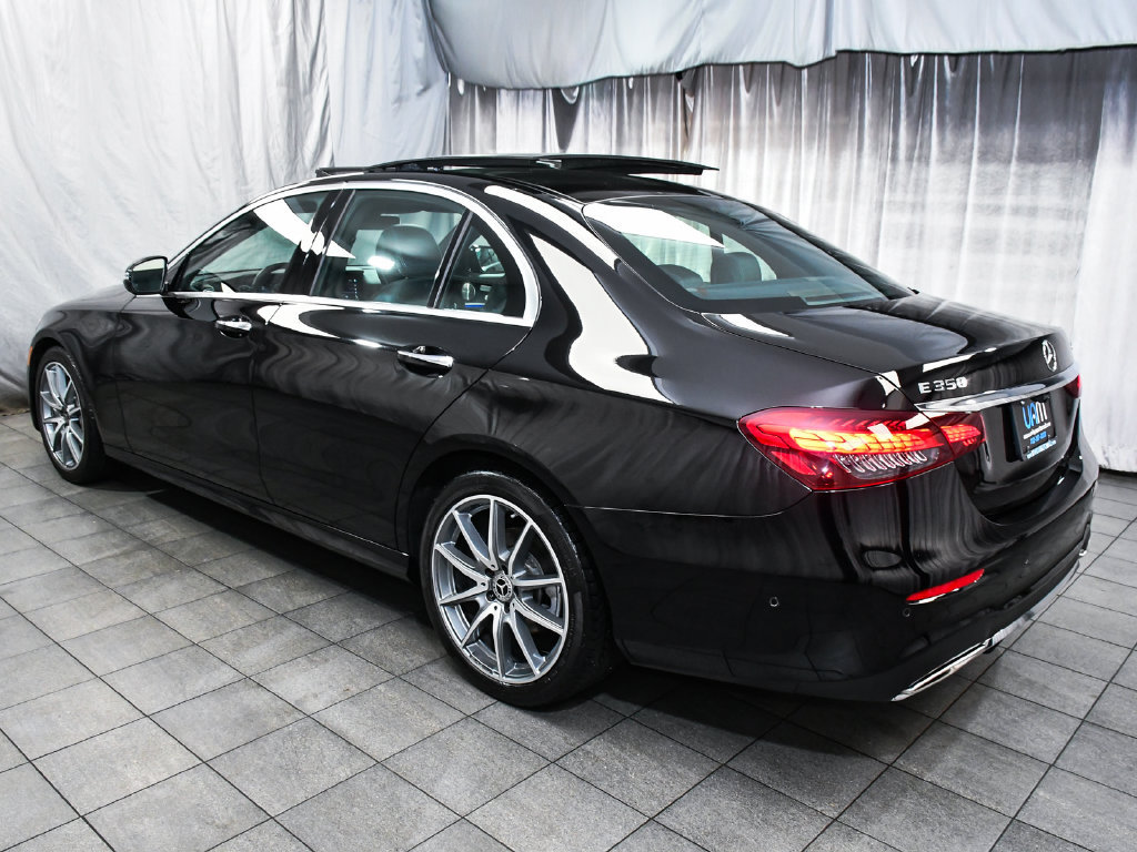 Used 2021 Mercedes-Benz E 350 4MATIC Sedan image 4
