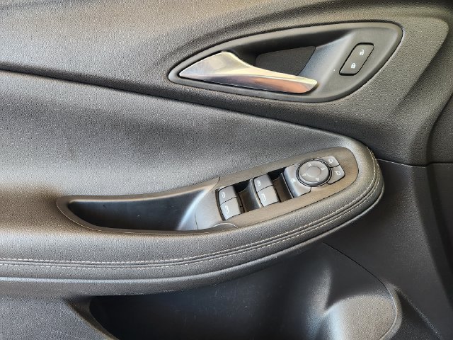 Used 2024 Buick Encore GX Sport Touring FWD image 24