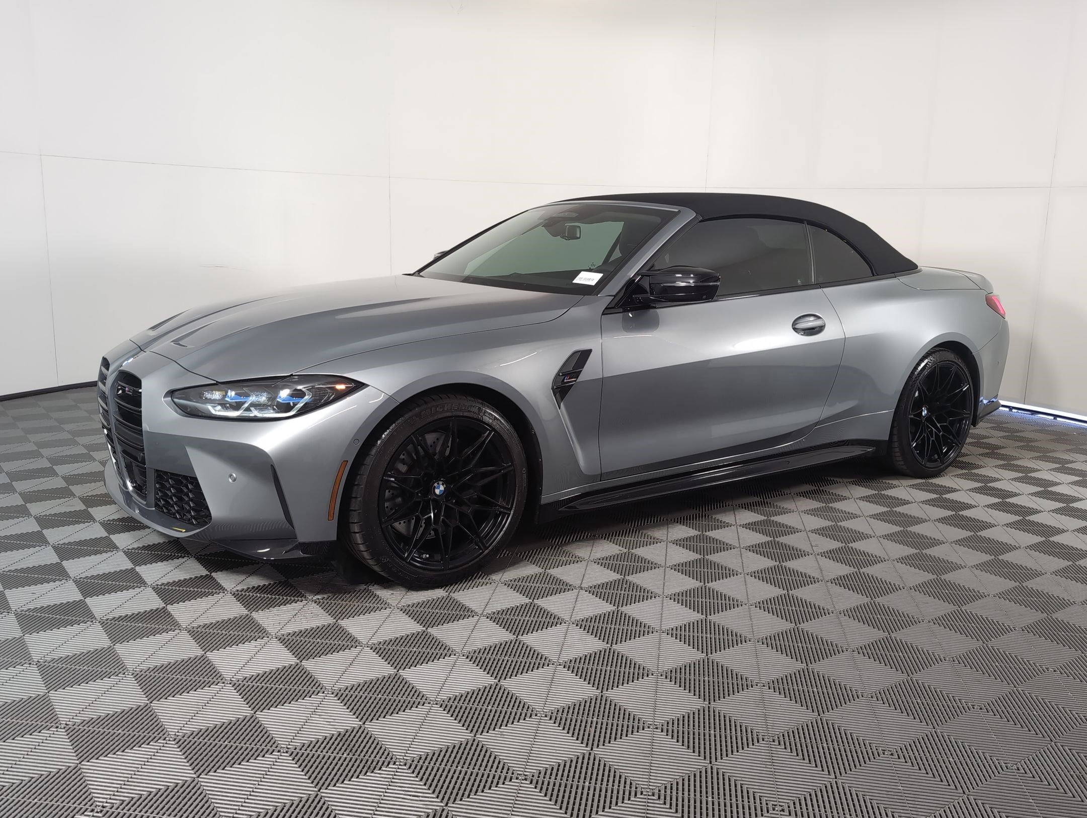 Used 2024 BMW M4 xDrive Competition image 19