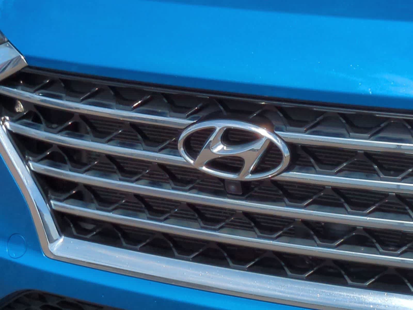 Used 2021 Hyundai Tucson Limited w/ Cargo Package AWD/4WD image 11