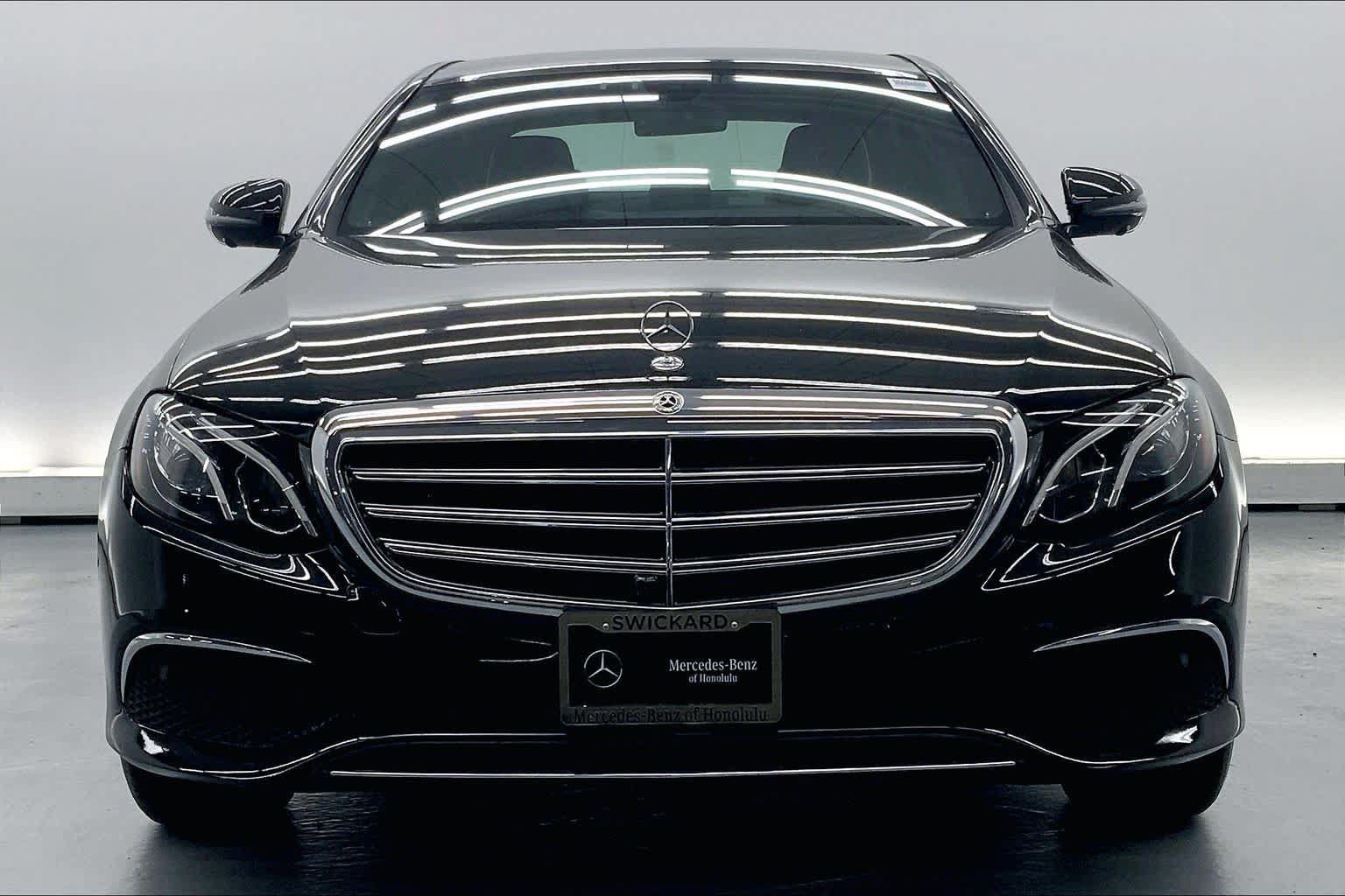 Used 2019 Mercedes-Benz E 300 4MATIC image 7