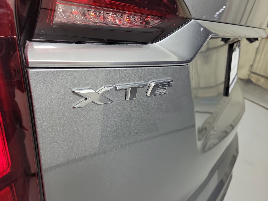 Certified 2024 Cadillac XT6 Luxury w/ LPO, Floor Liner Package FWD image 7