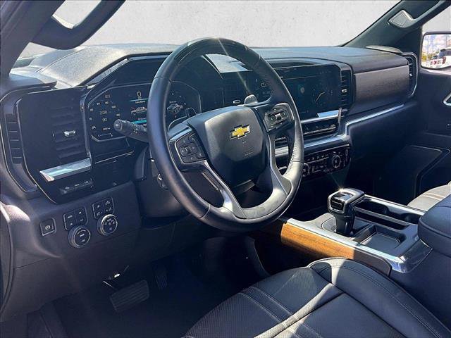 Certified 2026 Chevrolet Silverado 1500 High Country AWD/4WD image 14