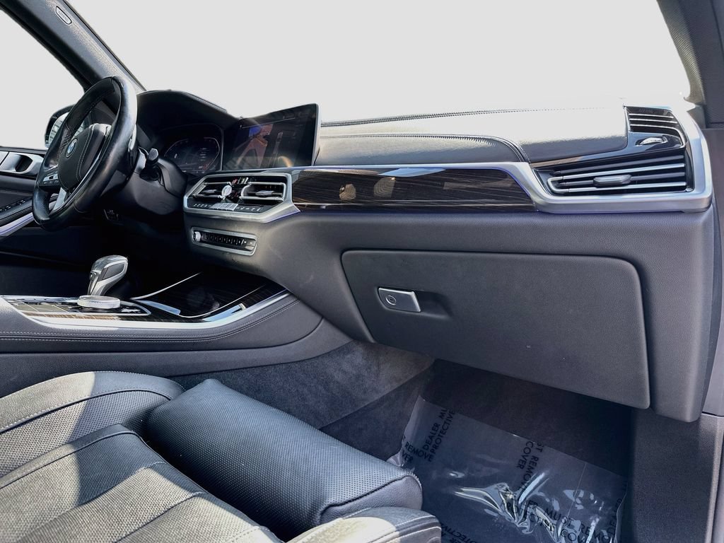 Used 2019 BMW X5 xDrive40i w/ Executive Package AWD/4WD image 31