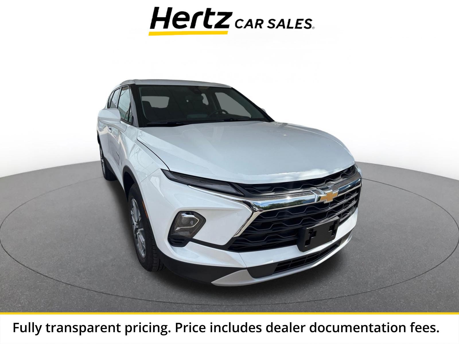 Used 2025 Chevrolet Blazer LT FWD image 1