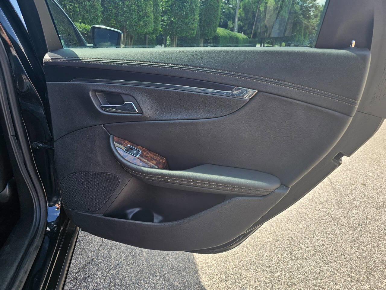 Used 2014 Chevrolet Impala LTZ image 31