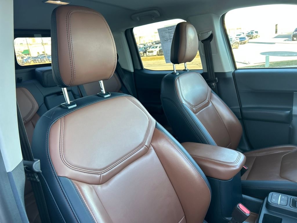 Used 2022 Ford Maverick Lariat image 18