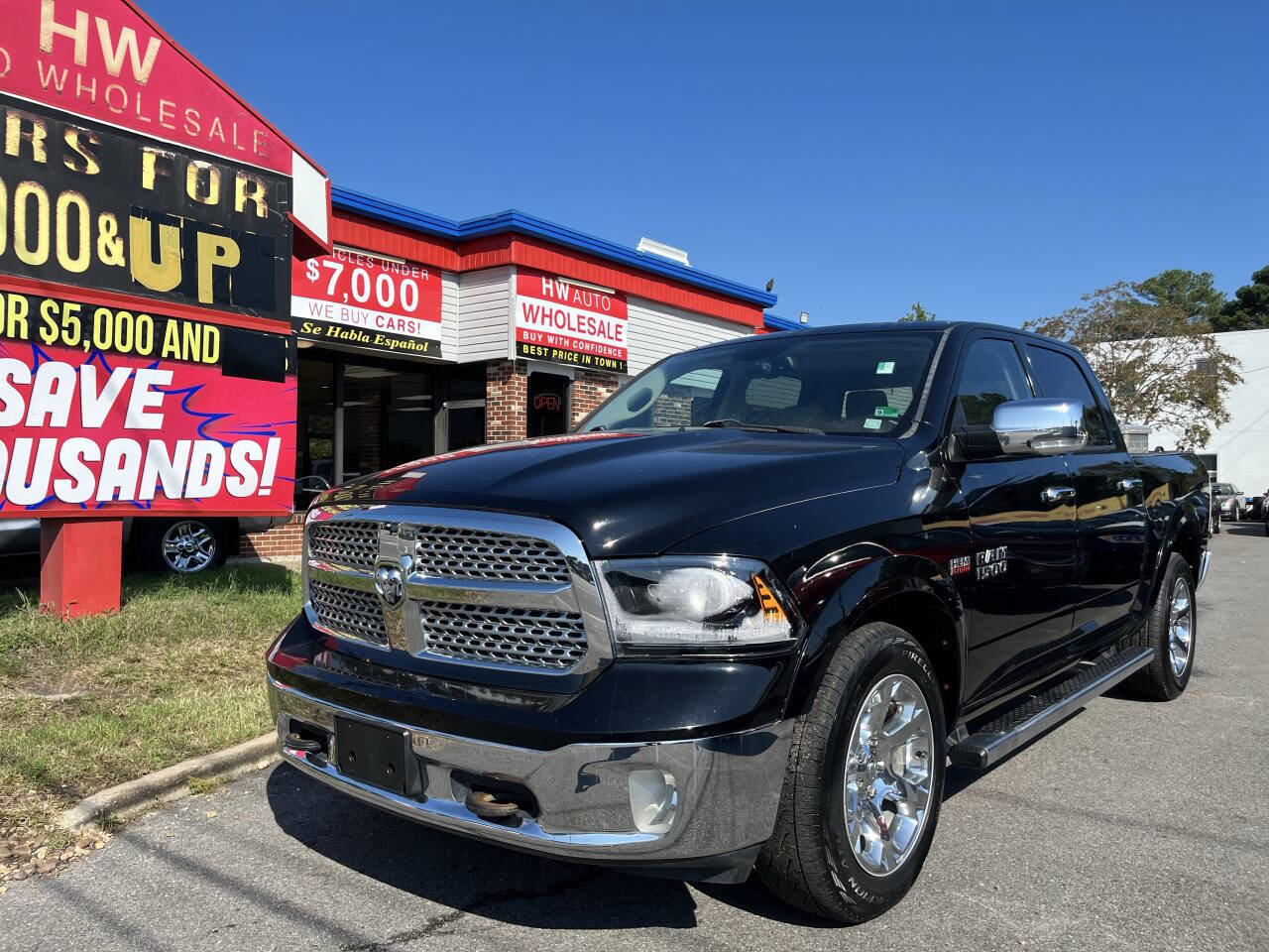 Used 2013 RAM 1500 Laramie w/ Convenience Group