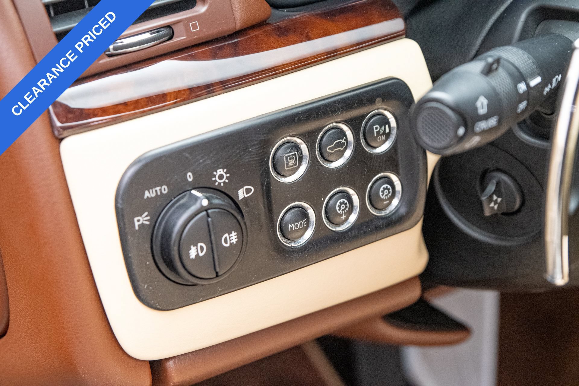 Used 2013 Maserati GranTurismo Convertible RWD image 27