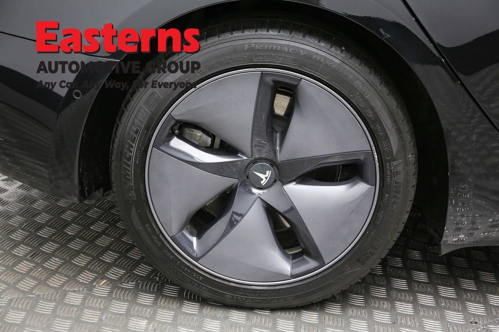 Used 2021 Tesla Model 3 Standard Range Plus image 27
